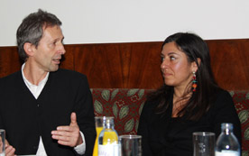 Johannes Kislinger, IG Passivhaus, und Maria Vassilakou wollen das Passivhaus in Wien weiter stärken.